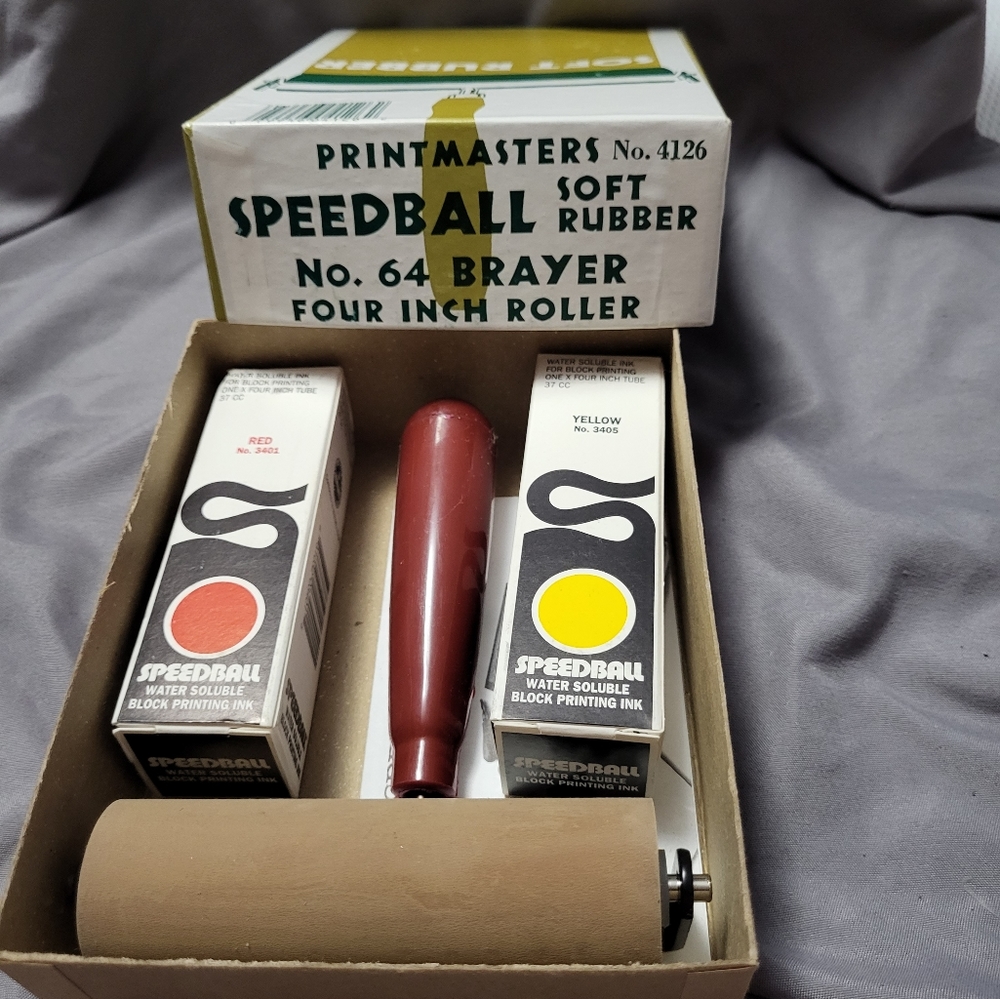 Speed roller with two tubes of ink